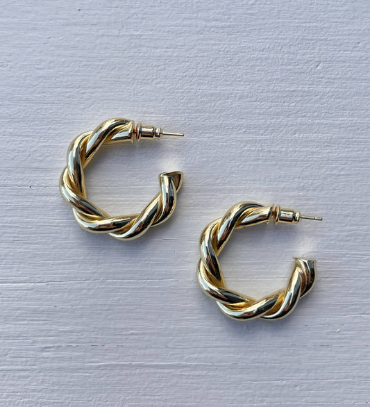 Vera Gold Hoops | Medium
