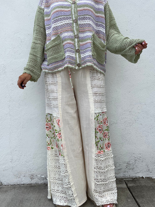 The Destiny Floral Pants - CREAM