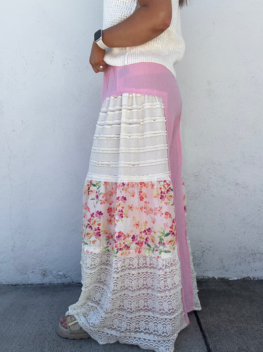 The Destiny Floral Pants - PINK