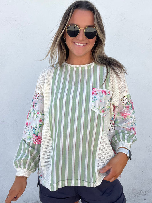 The True Wanderer Floral Top